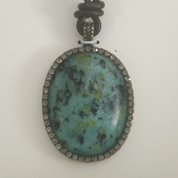 NWT ATTERRI Reconstituted Stone Necklace - Picture 3 of 4